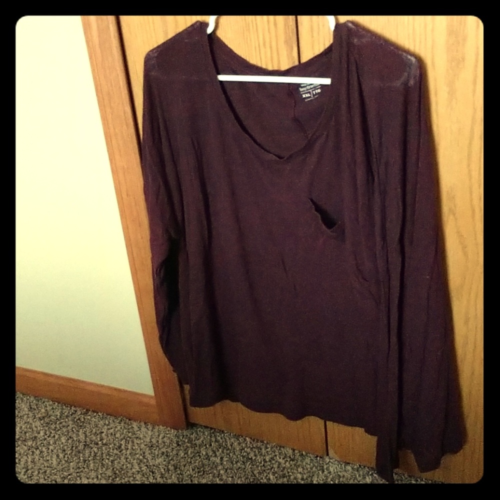 Maroon long sleeve tshirt